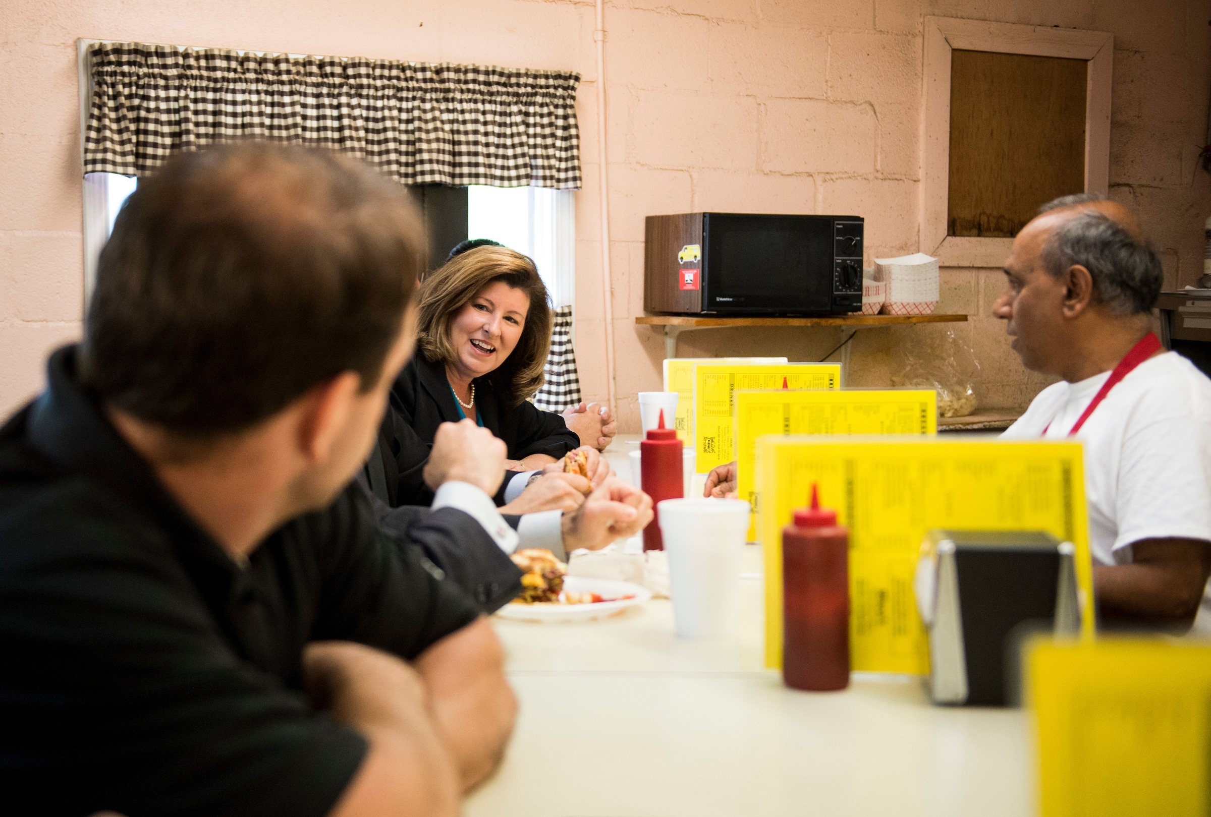 UNITED STATES - APRIL 17: Karen Handel, candidate for the Georgia 6th Congressional district, speaks with diners during a campaign stop at Rhea's restaurant in Roswell, Ga., on Monday, April 17, 2017, one day before the special election to fill Tom Price's seat . (Photo By Bill Clark/CQ Roll Call)