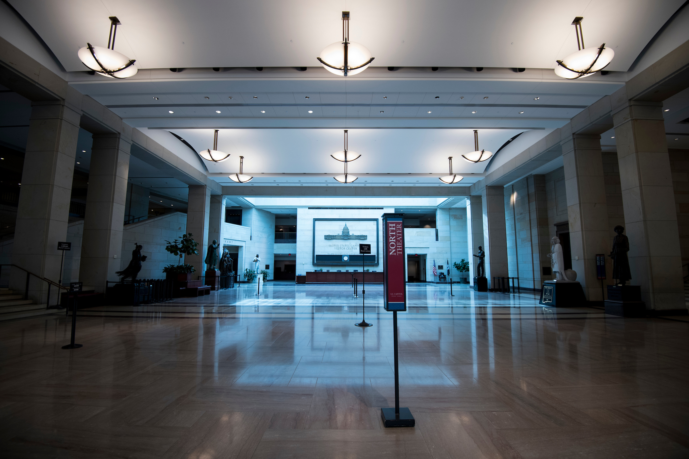 The Capitol Visitor Center, usually full of tourists, sits empty on Jan. 22 during a government shutdown. (Photo By Bill Clark/CQ Roll Call)