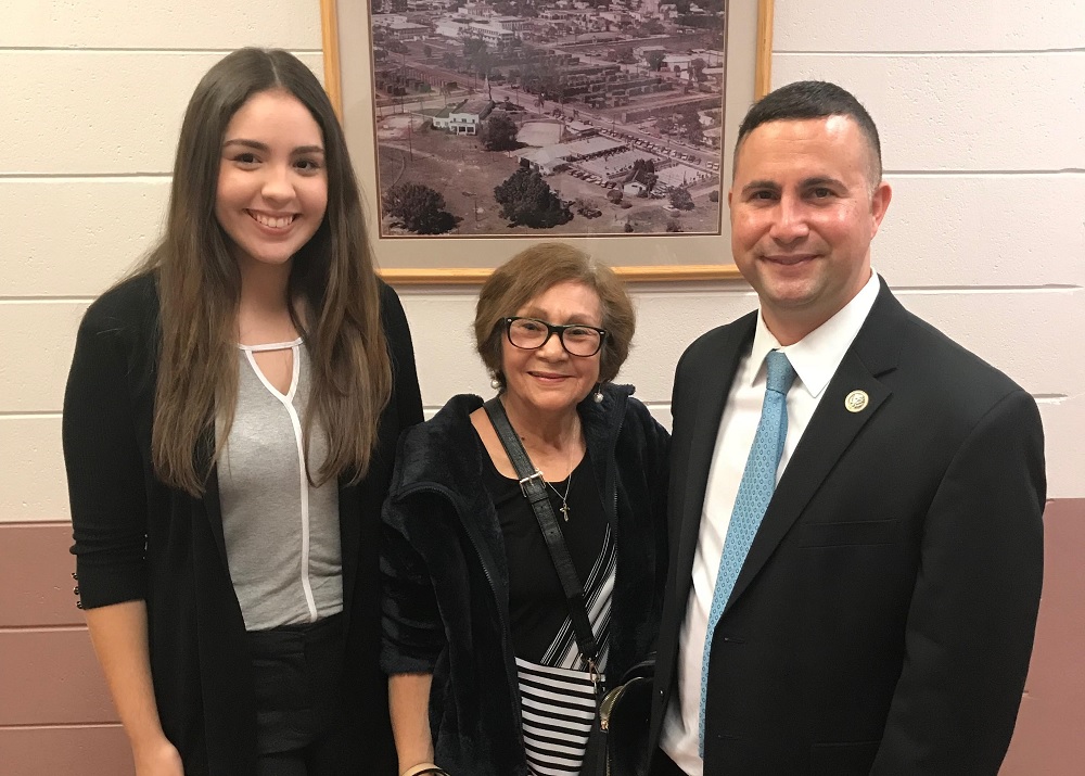 Claudia Sofía Báez Solá, left, who was sent to live with relatives in Florida after Hurricane Maria, will be going to the State of the Union as the guest of Rep. Darren Soto, D-Fla. (Courtesy Rep. Soto’s office)