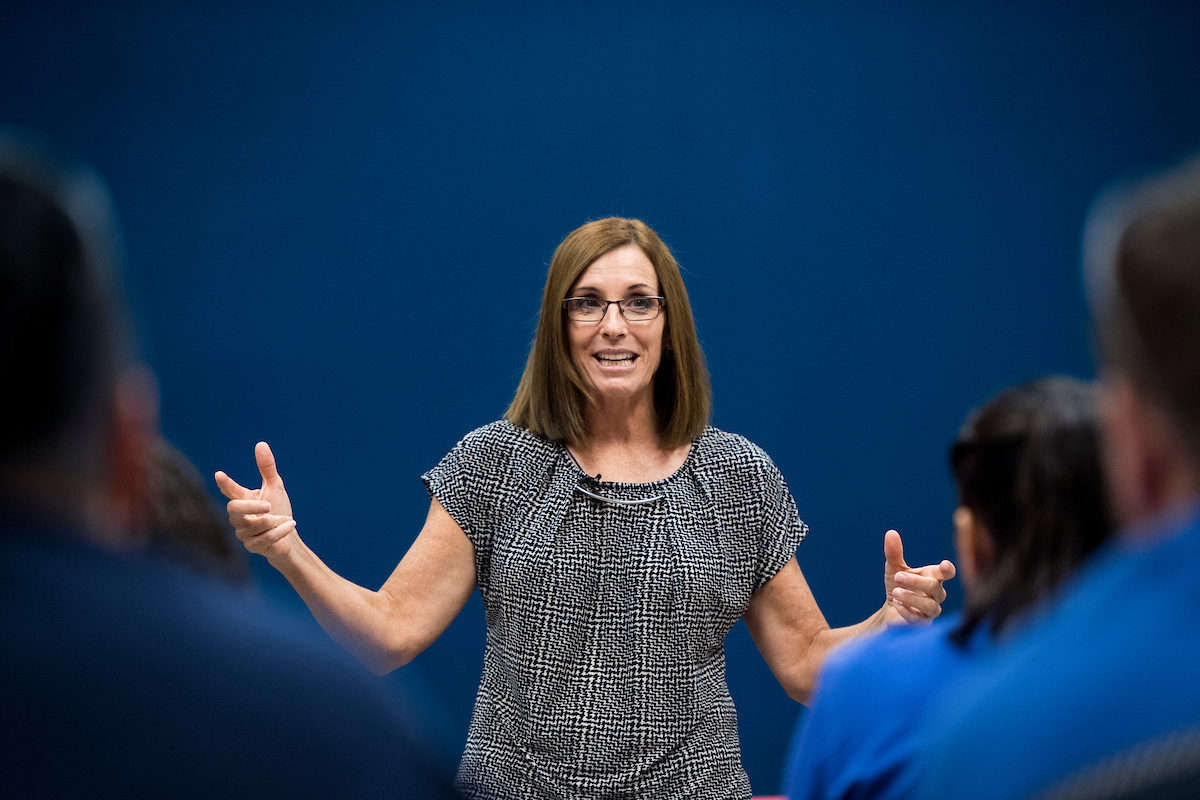 GOP candidate for Senate Rep. Martha McSally, R-Ariz., speaks to students after touring the Universal Technical Institute. (Bill Clark/CQ Roll Call)