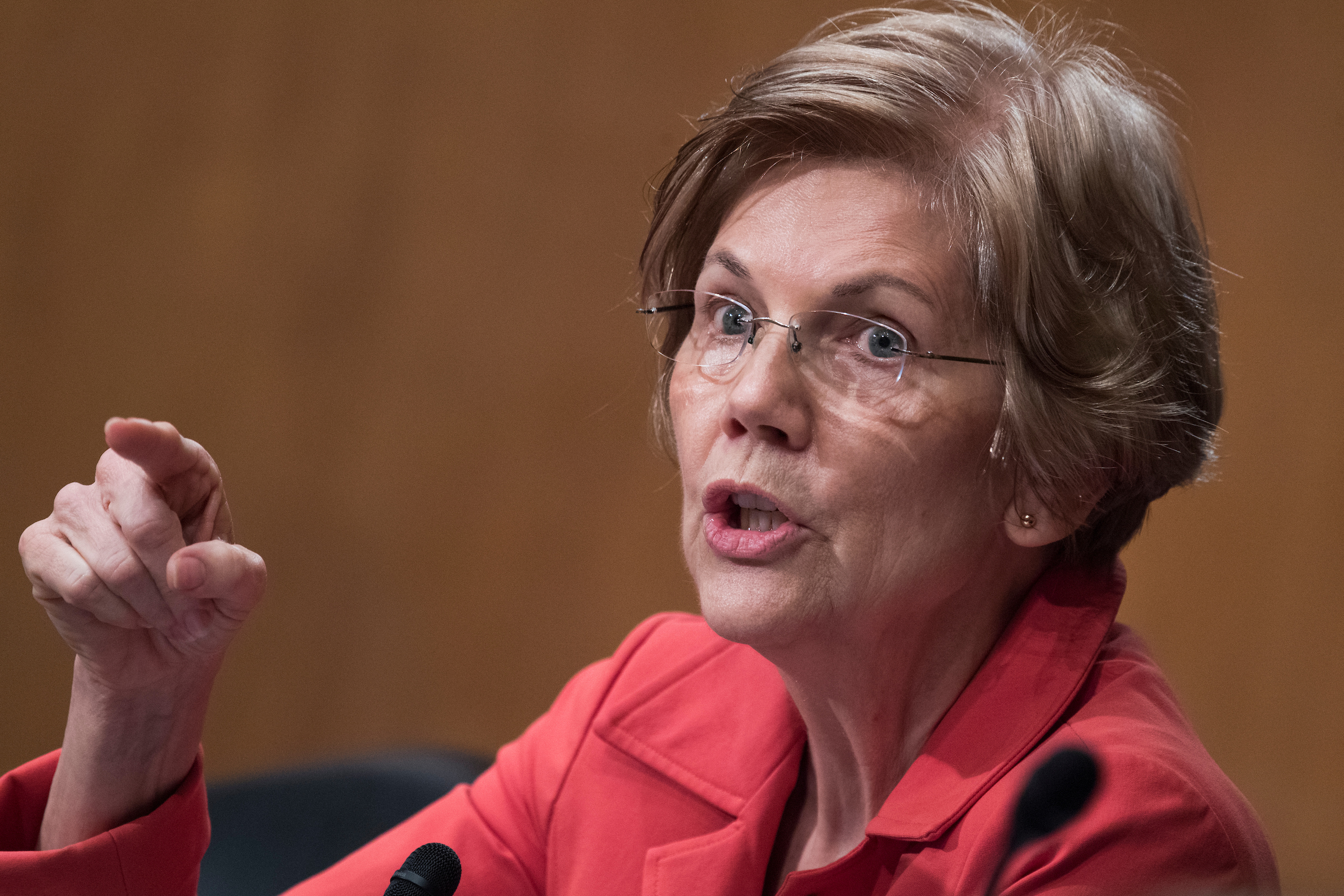 Massachusetts Sen. Elizabeth Warren called on the House to begin impeachment proceedings against President Donald Trump on Friday. (Tom Williams/CQ Roll Call file photo)