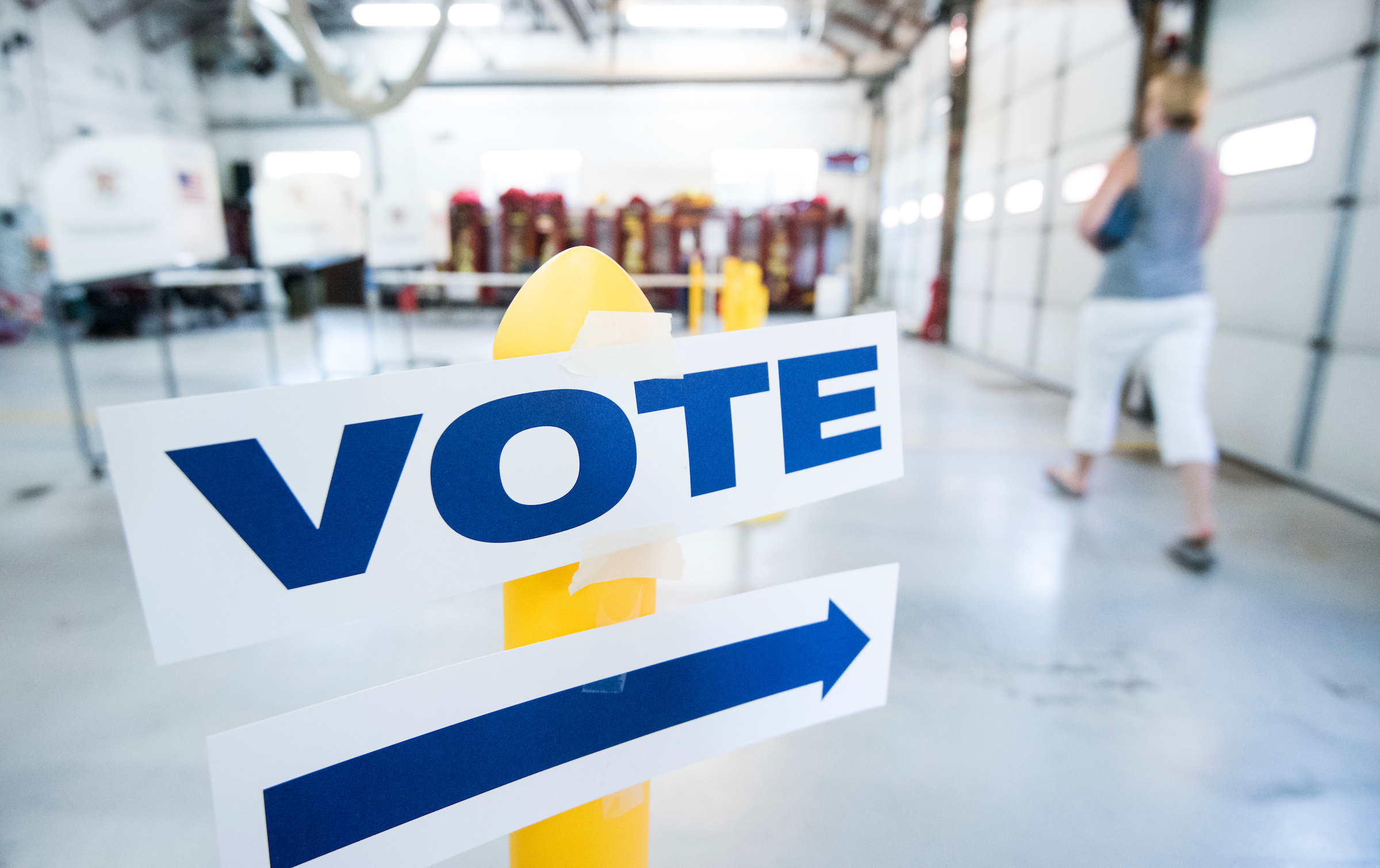 If Congress can pass legislation that requires a paper record for every voter and establishes a mandated security testing program for the people making voting machines, the general public’s faith in the process of casting a ballot can be restored, Burt writes. (Bill Clark/CQ Roll Call file photo)